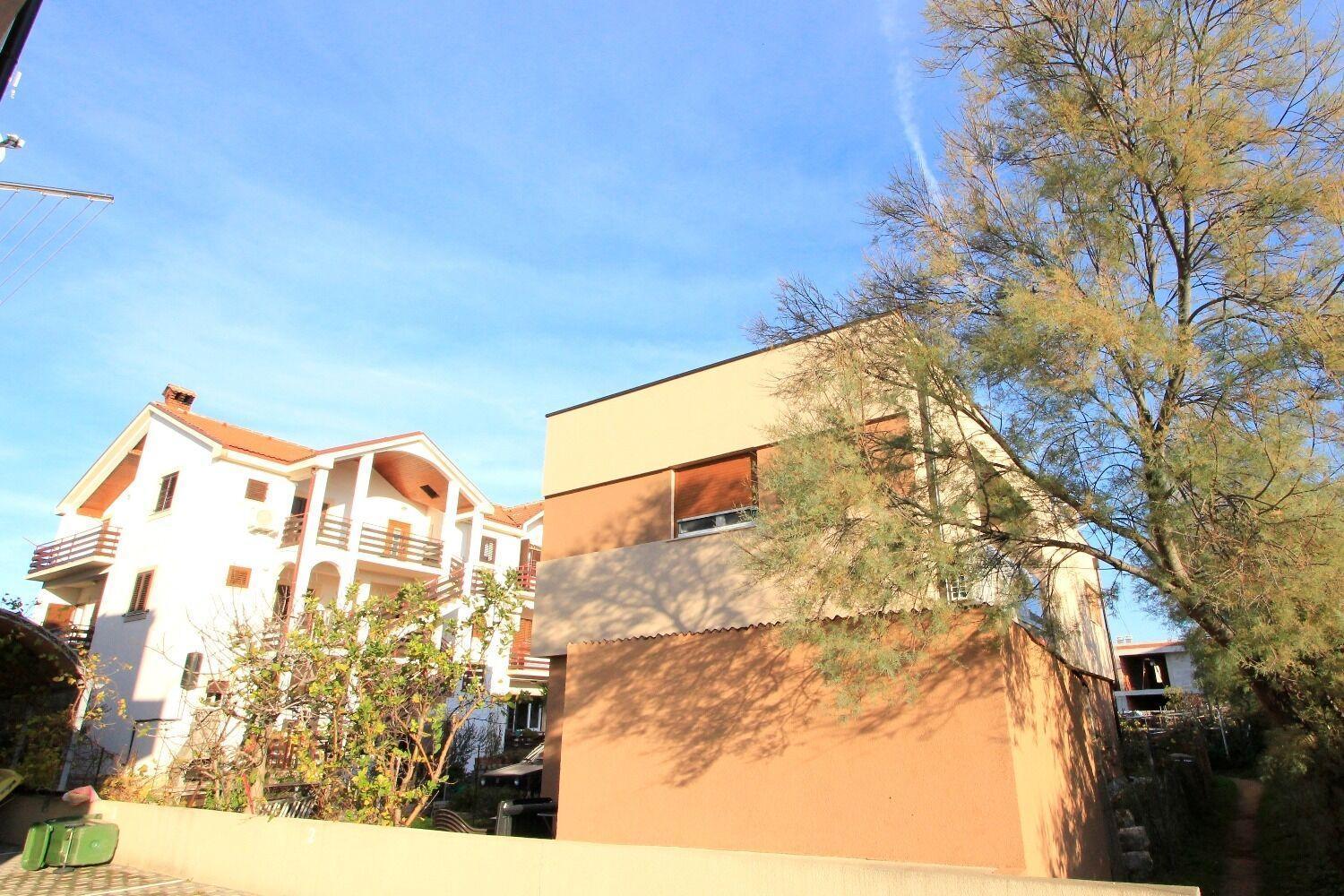Apartments Oasis ニン エクステリア 写真